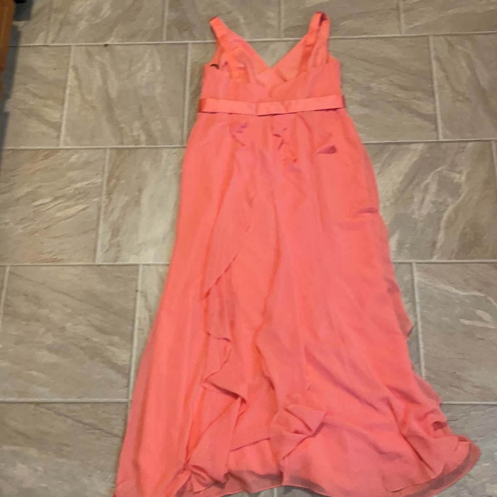Coral floor length size 16 Vera Wang Bridesmaids/Prom dress. - Picture 2 of 4